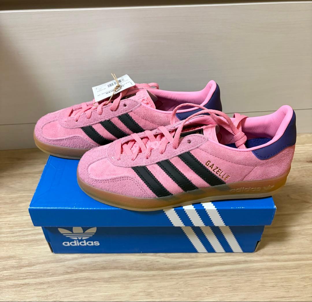 アディダスGazelle Indoor W IE7002 22.0cm