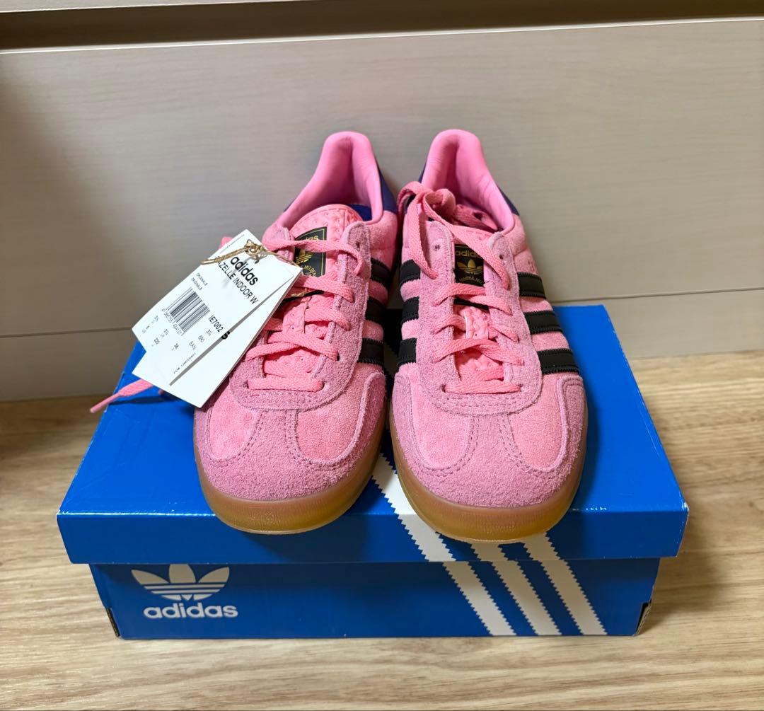 アディダスGazelle Indoor W IE7002 22.0cm