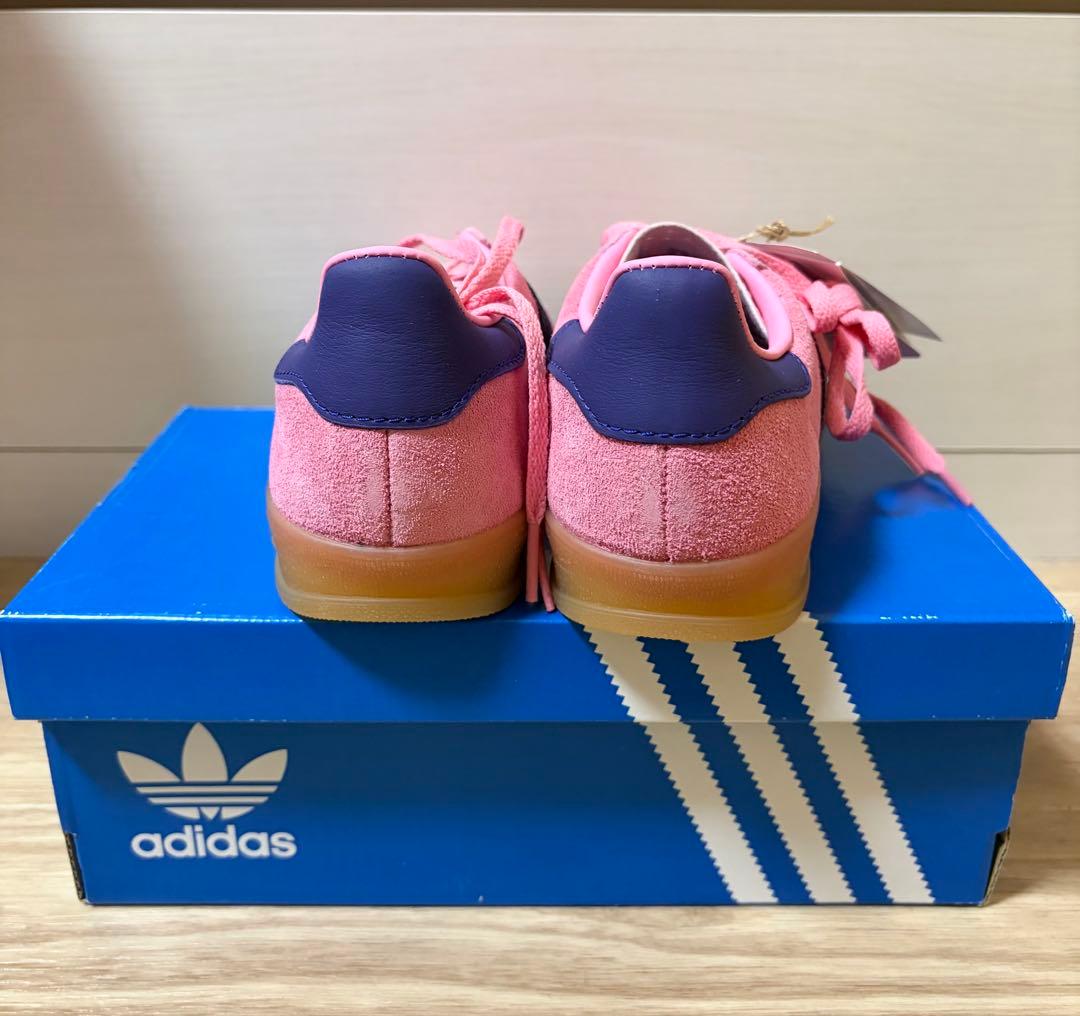 アディダスGazelle Indoor W IE7002 22.0cm