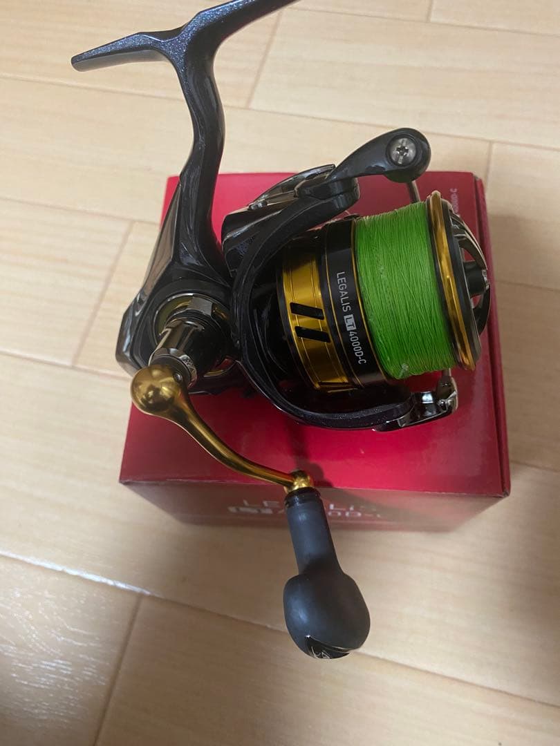 未使用品ダイワレガリスLEGALIS LT 4000D-C PE.リーダー付