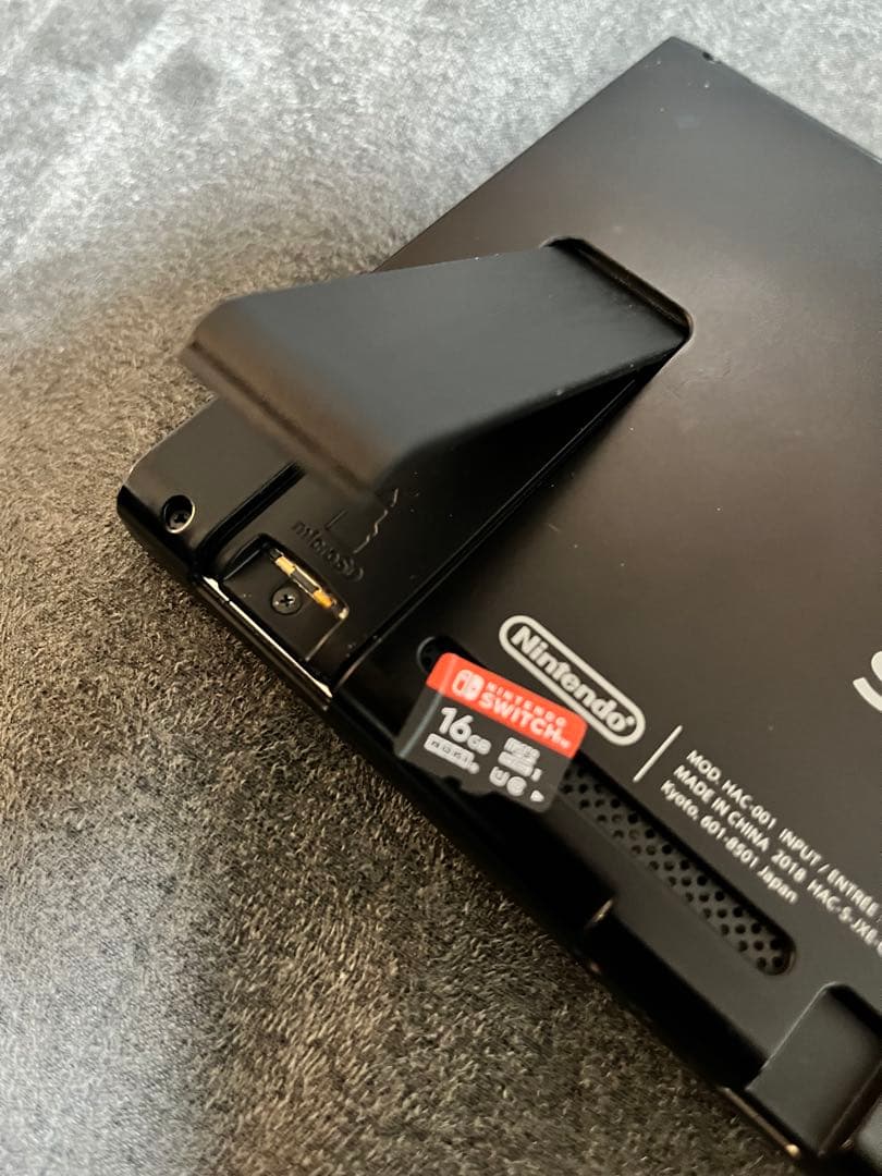 Nintendo Switch 本体(初期型)ネオンブルー・ネオンレッド