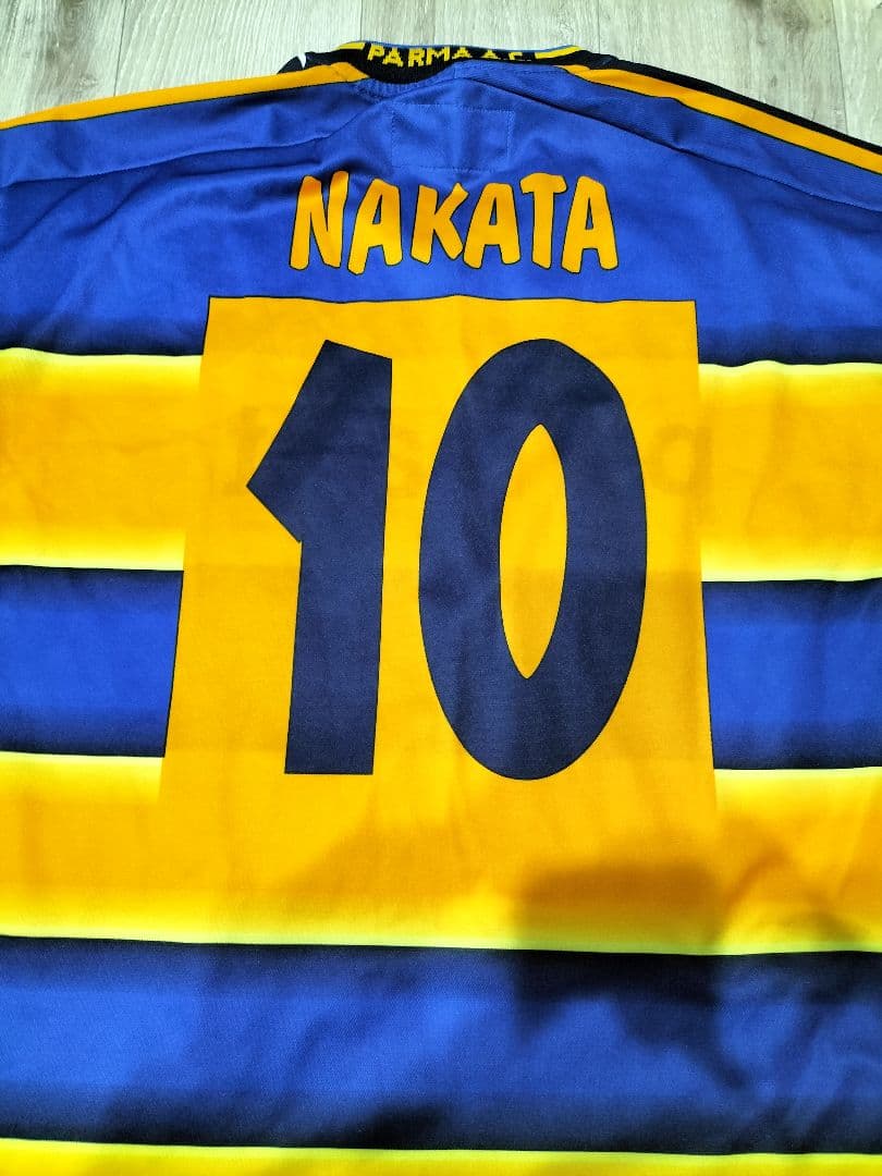 レア！？　01-02パルマ　中田英寿ユニフォーム　uefacupモデル　中古美品