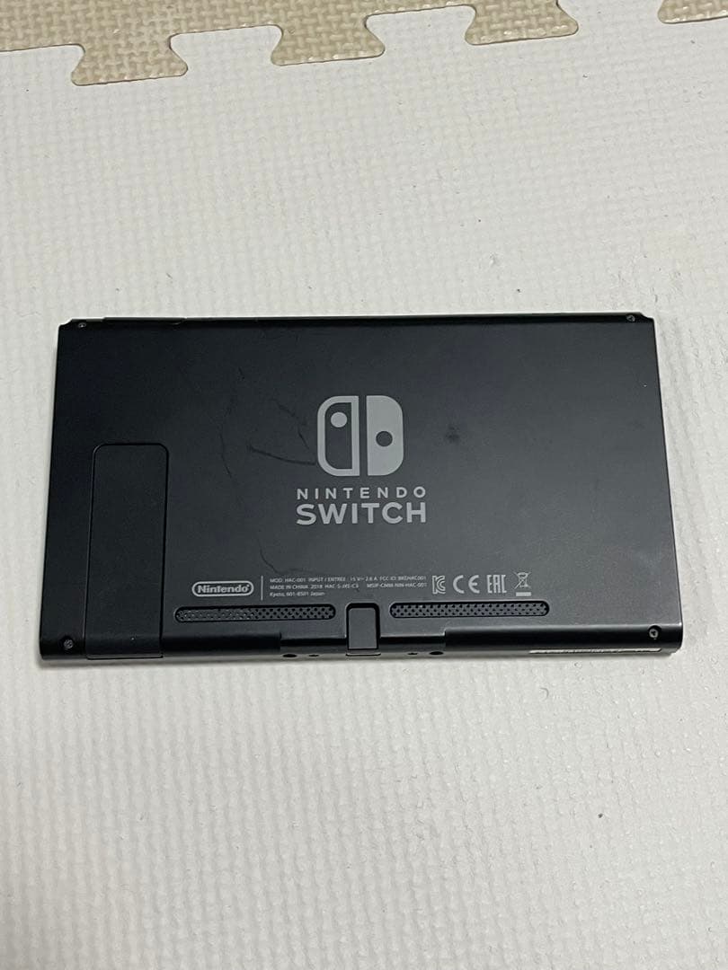Nintendo Switch 本体のみ　ニンテンドースイッチ　2018年製