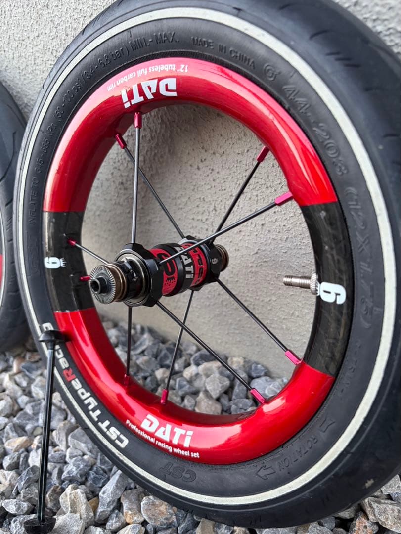 DATI S9 ランバイク　ホイール　papabike ストライダー