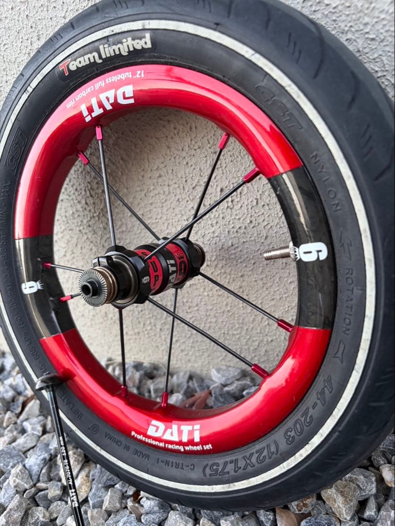 DATI S9 ランバイク　ホイール　papabike ストライダー
