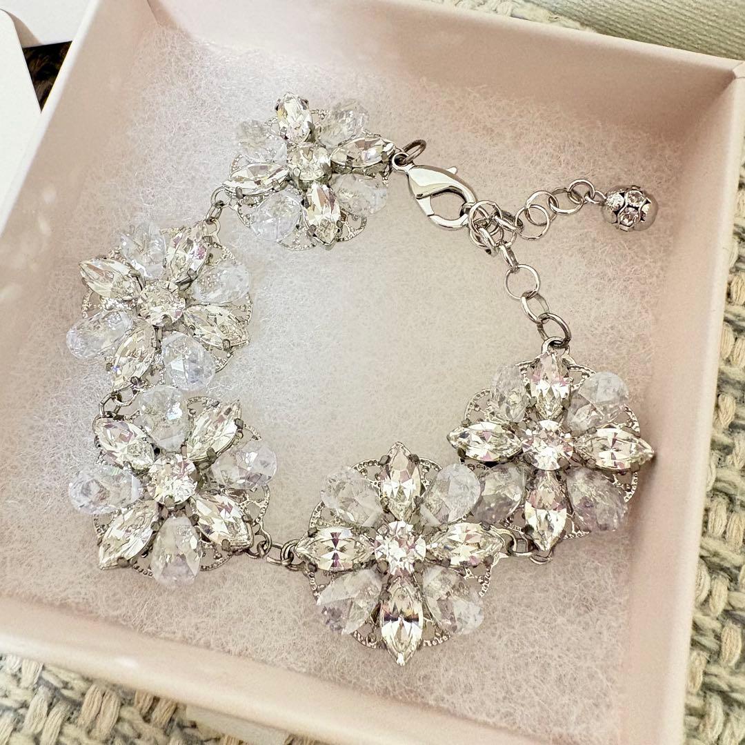 ブレスレット　エリザベスバウアー　ウェディングアクセサリー　ウェディング小物