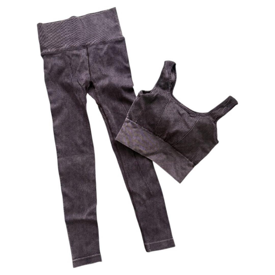 【SUKALA】ヨガウェア　上下セット　リブデザイン