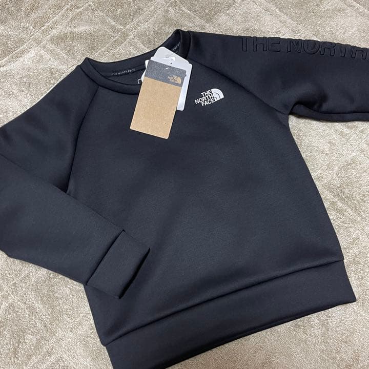 新品　ノースフェイス　テックエアースウェットクルー　トレーナー　140cm