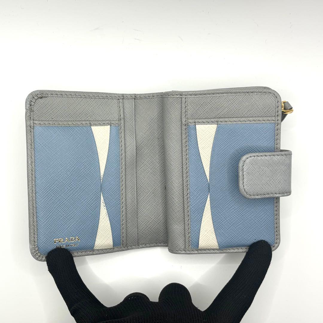 ✨現行モデル✨PRADA 二つ折り　財布　サフィアーノ　メタルロゴ　ICタグ