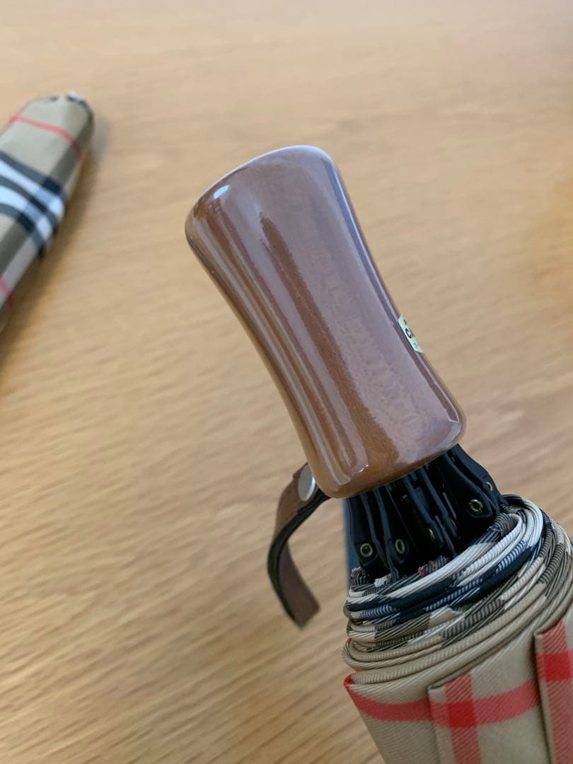 未使用　バーバリー折りたたみ傘　Burberry折り畳み傘