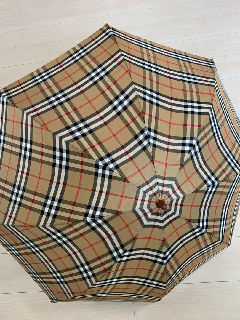 未使用　バーバリー折りたたみ傘　Burberry折り畳み傘