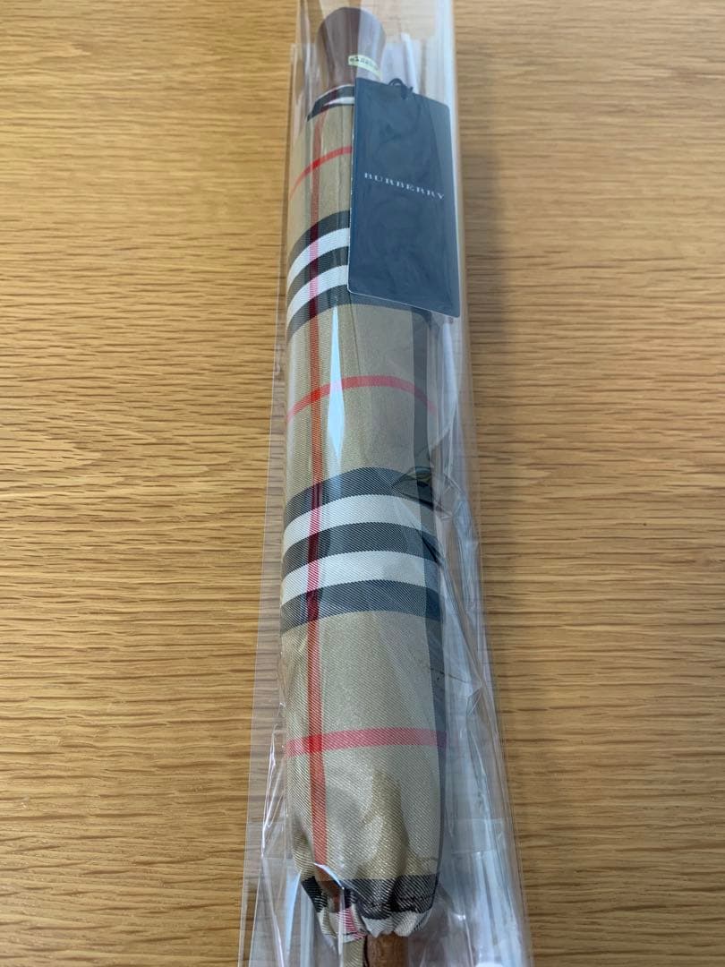未使用　バーバリー折りたたみ傘　Burberry折り畳み傘