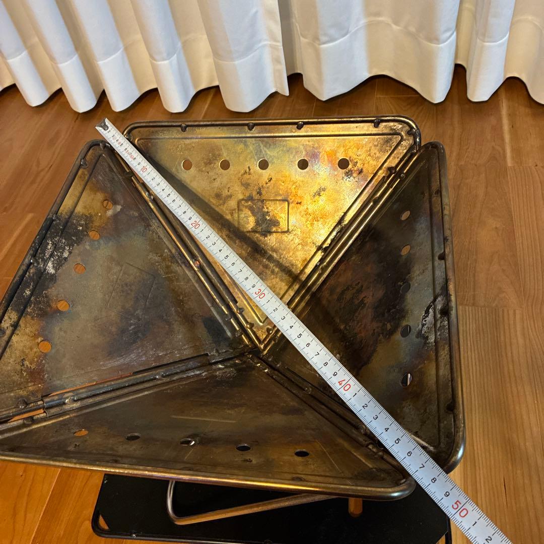 スノウピーク　中古折りたたみ焚き火台 M 三角形 金属製 収納バッグ付き