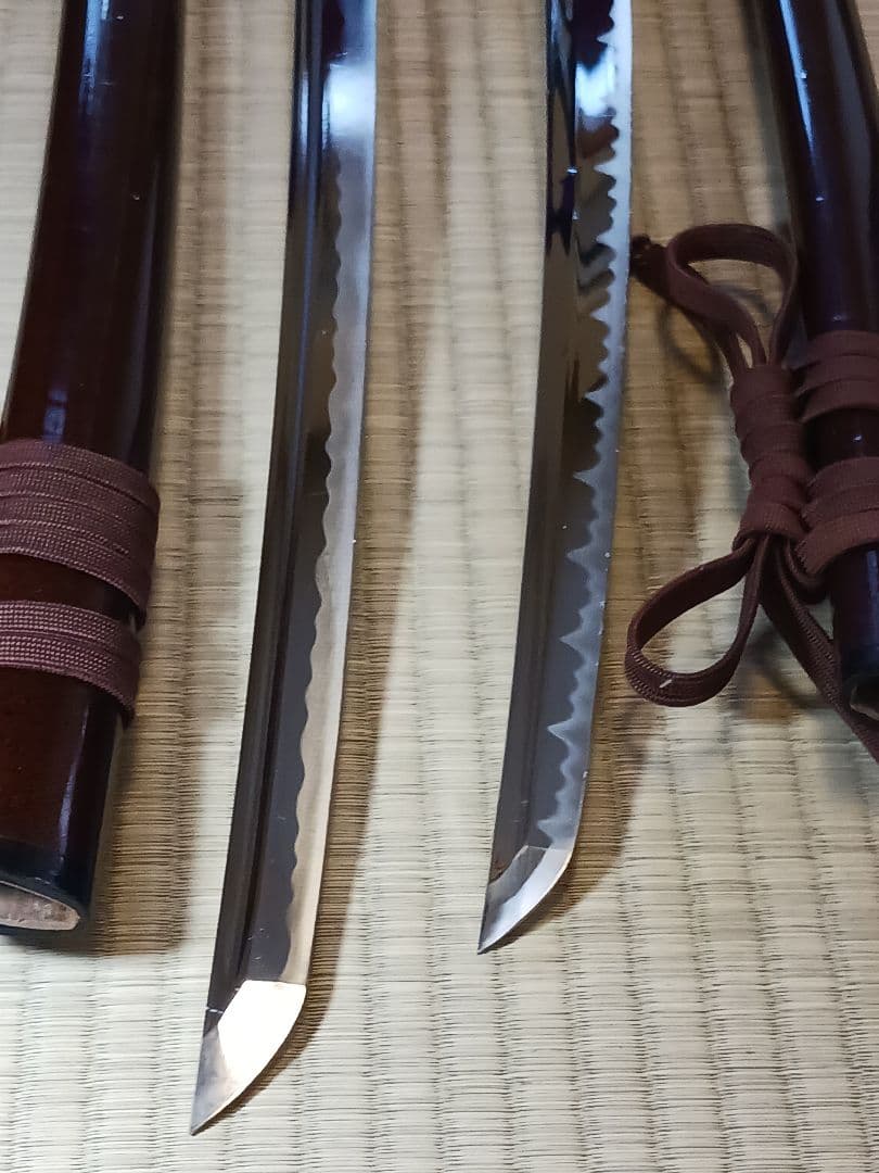 大小居合稽古刀、木製、鮫革(鉄鐔.二重薄刃)、2月末日までの最終値引き