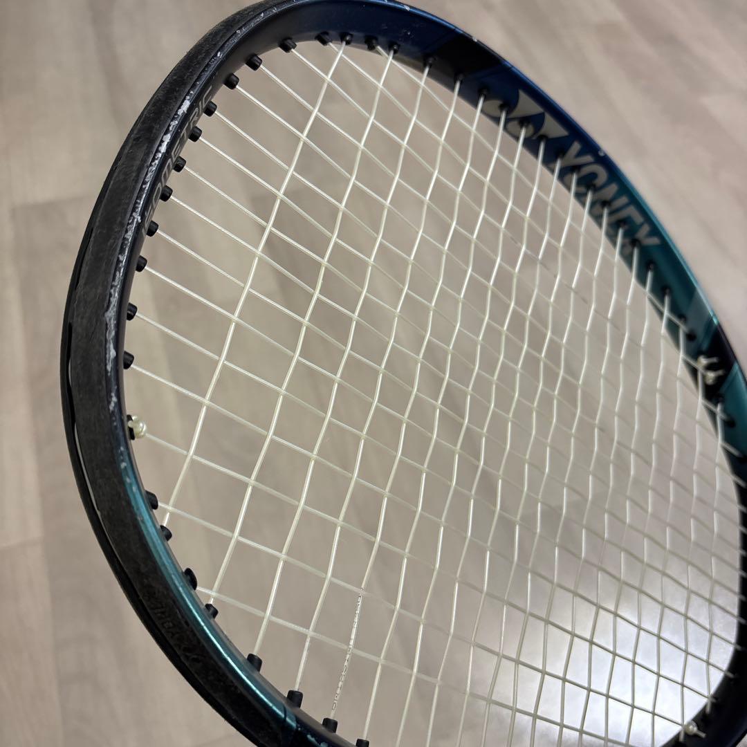 ②YONEX テニスラケット Eゾーン100 2022年