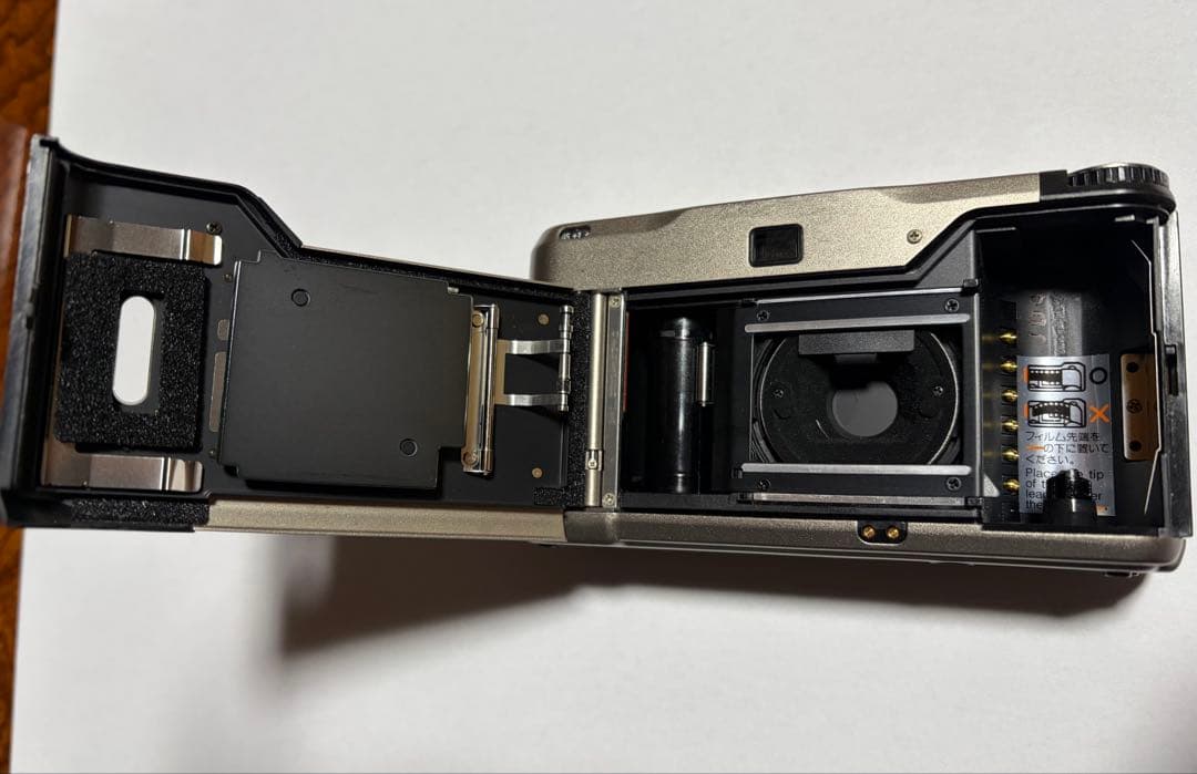 CONTAX T2 フィルムカメラ シルバー