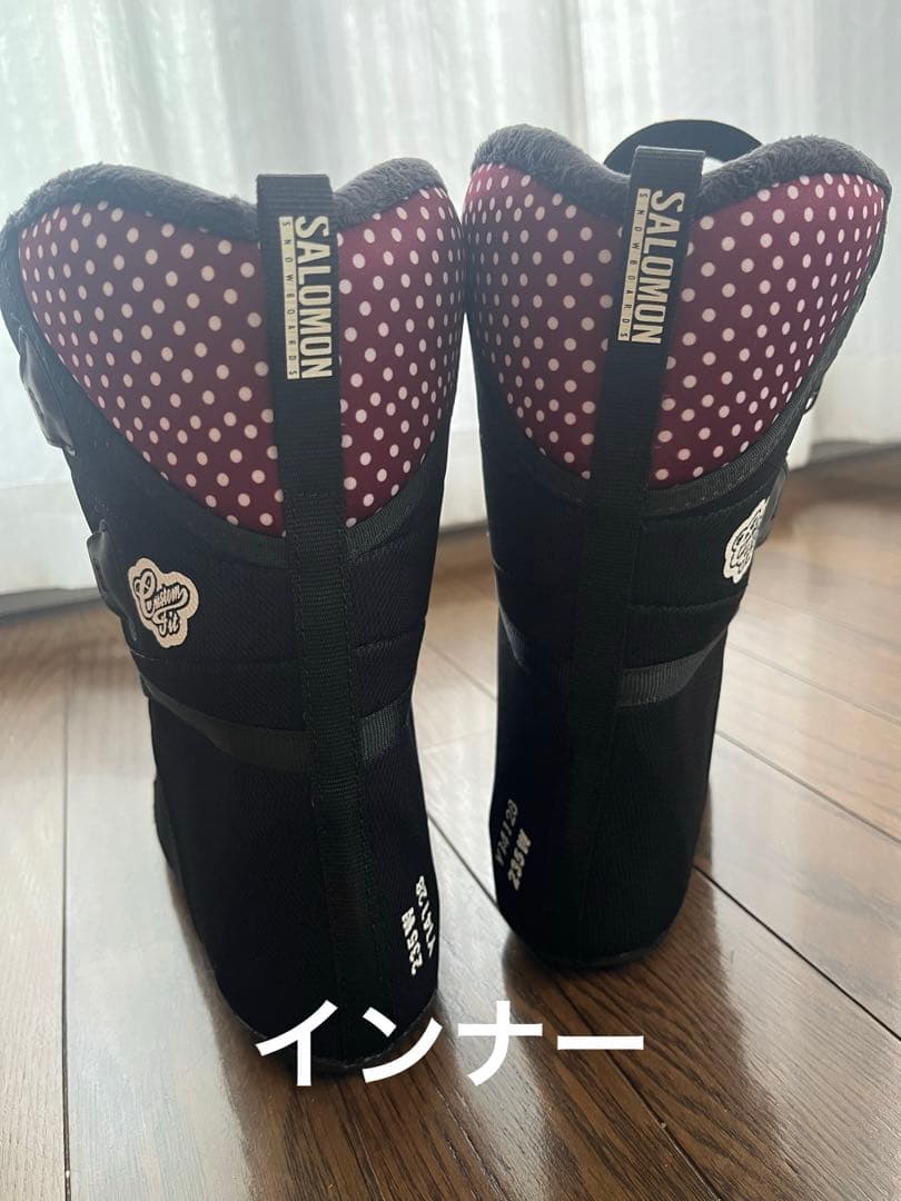 【美品】SALOMONスノボブーツ　サロモン　レディース　ドット柄