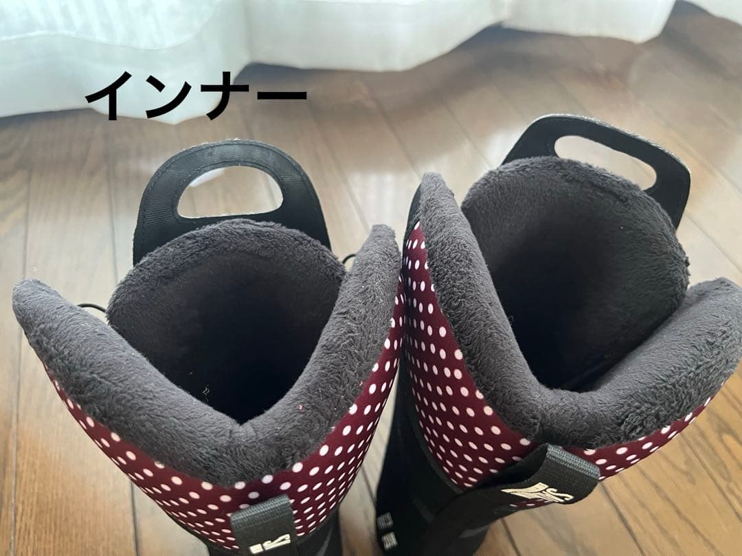 【美品】SALOMONスノボブーツ　サロモン　レディース　ドット柄