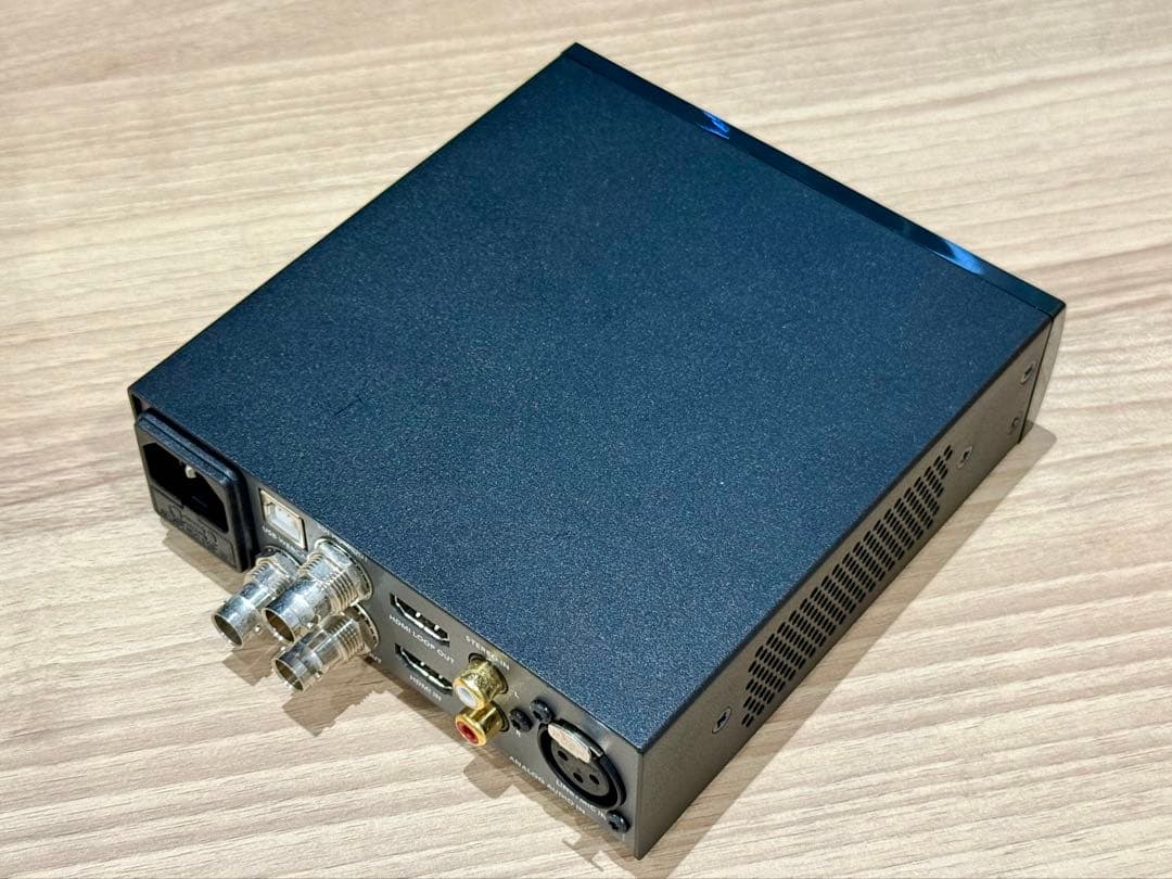 Blackmagic Design Web Presenter ACケーブル付き