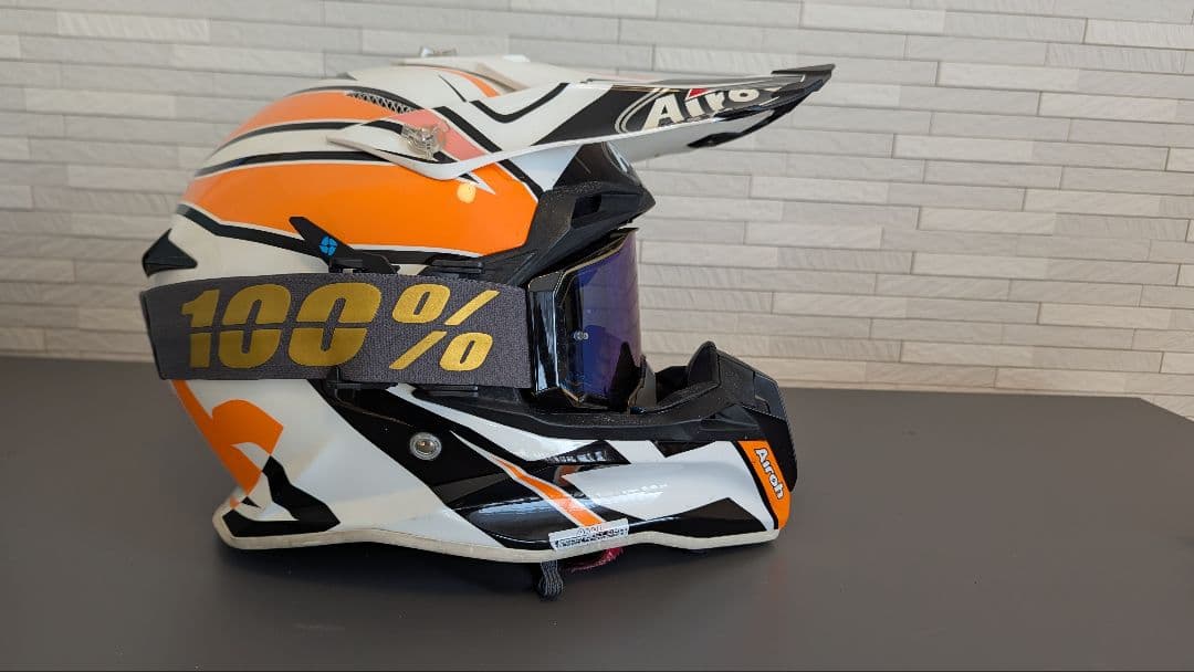 Airoh Terminator XL 100% Armega 交換レンズ付