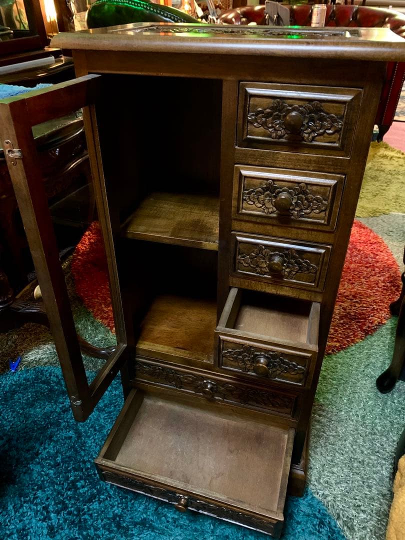 アンティークダークブラウン木製収納キャビネット