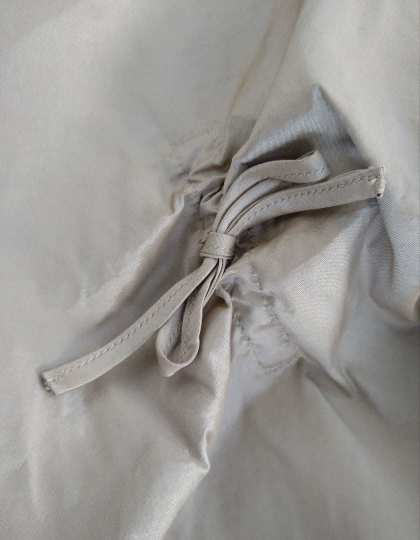 シモネッタ／ベージュ ゴールド半袖パフスリーブ調ワンピース 発表会