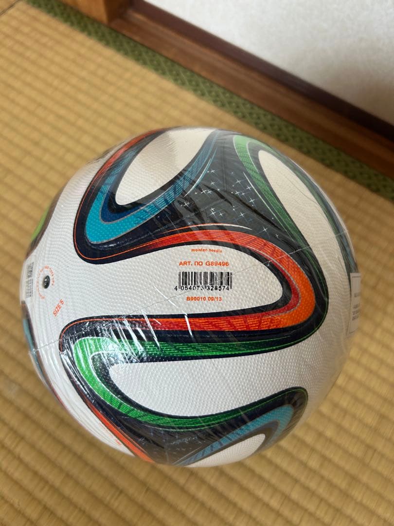 レア　adidas Brazuca 2014 FIFA WORLD CUP