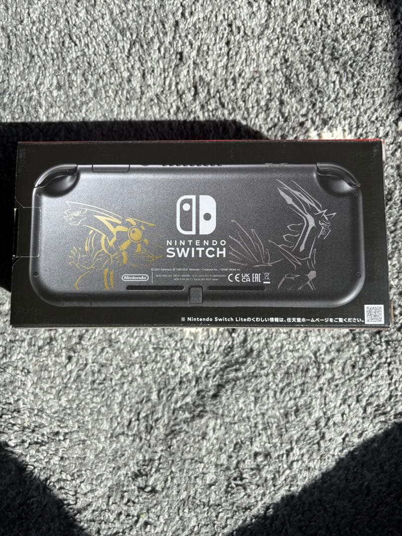 Nintendo Switch Lite 本体　ポケモンパルキア