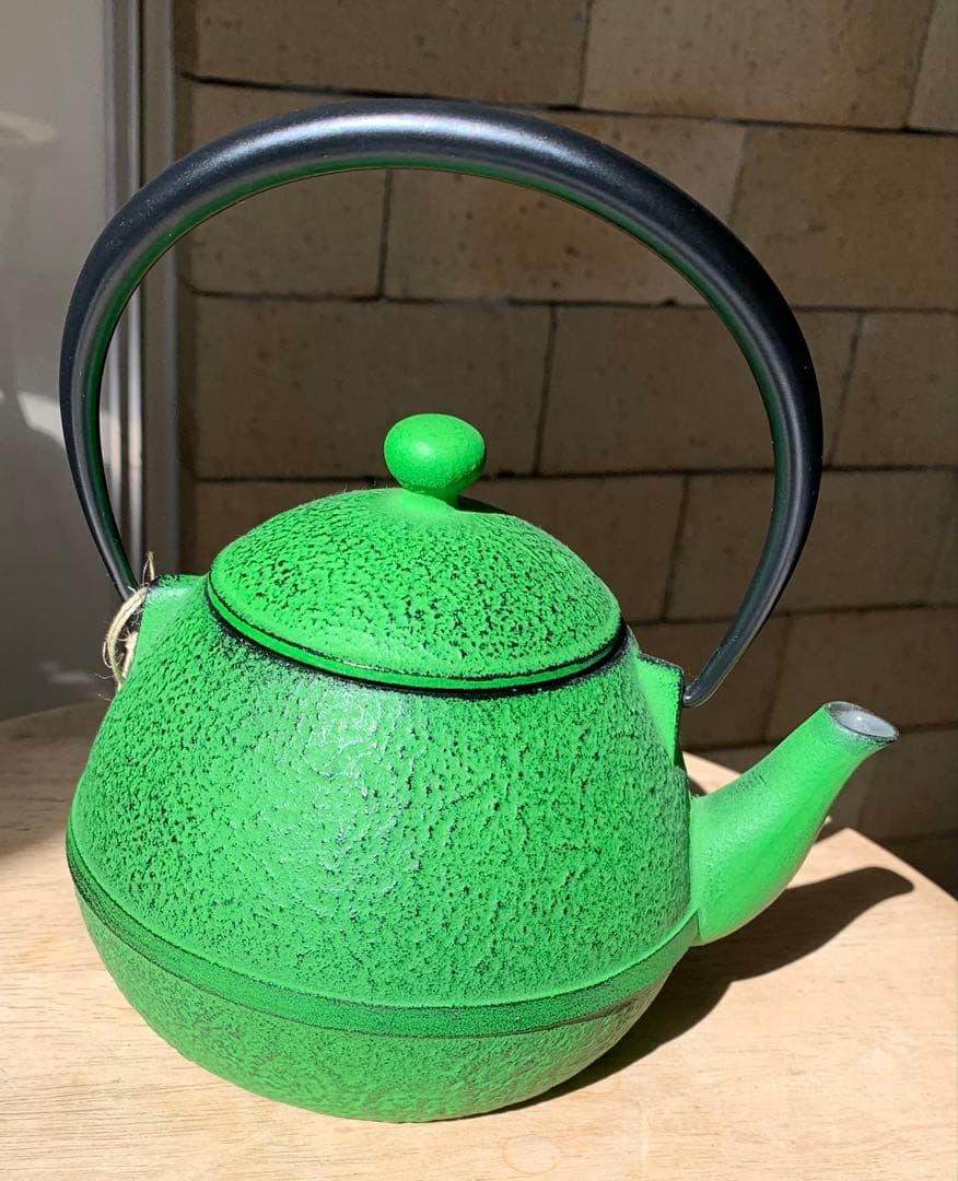 【値下げ】南部鉄器 OIGEN　及源　鉄瓶 たまご形　グリーン　0.55L