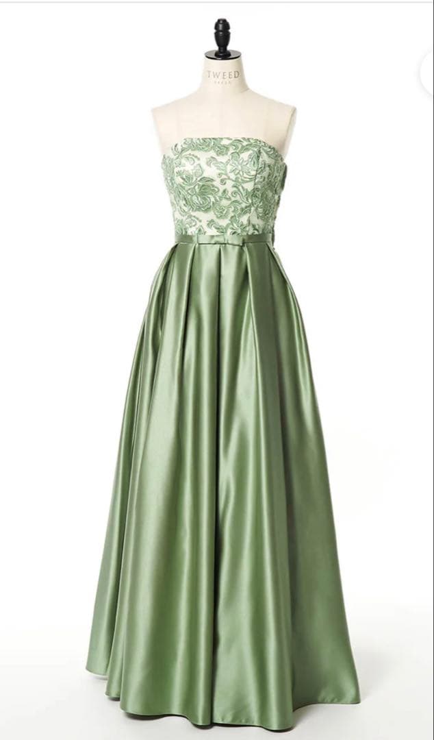 Aラインカラードレス　演奏会　結婚式