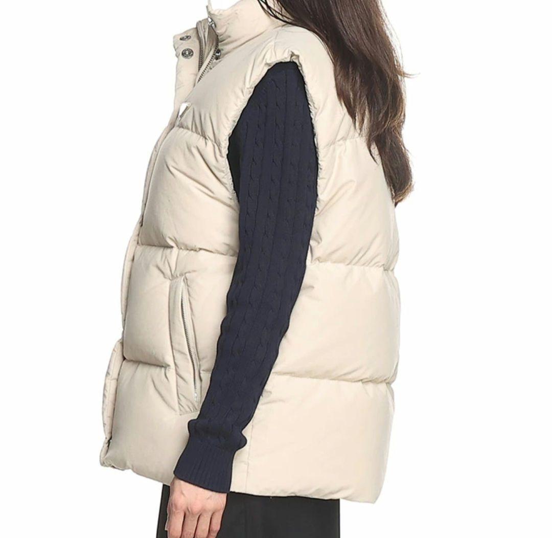 小原夕佳さま専用☆新品未着用PRADA ダウンベスト ベージュ　サイズ42XL