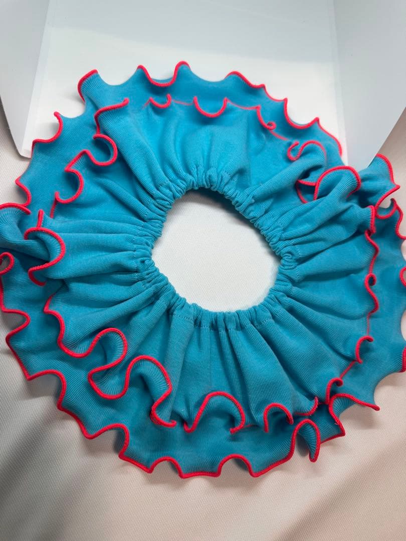 ふゆ　フリルスタイ8枚 よだれ掛け　ハンドメイド