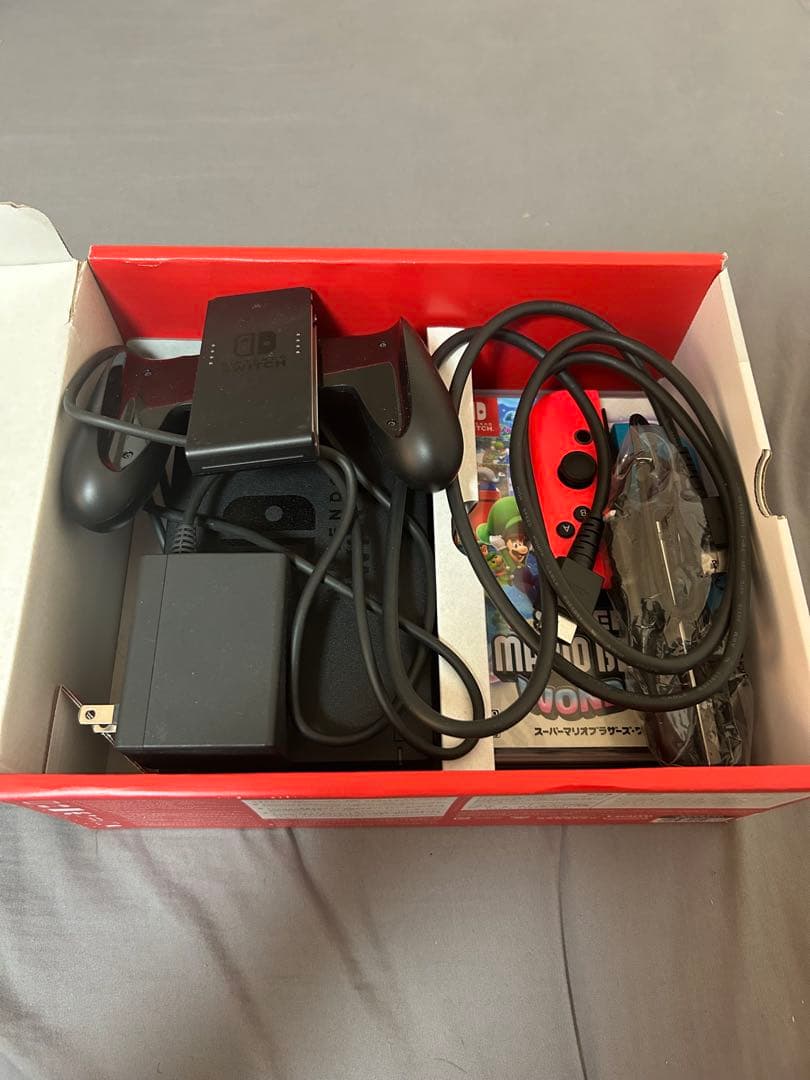 Nintendo Switch 本体 青/赤 スーパーマリオブラザーズソフト付き