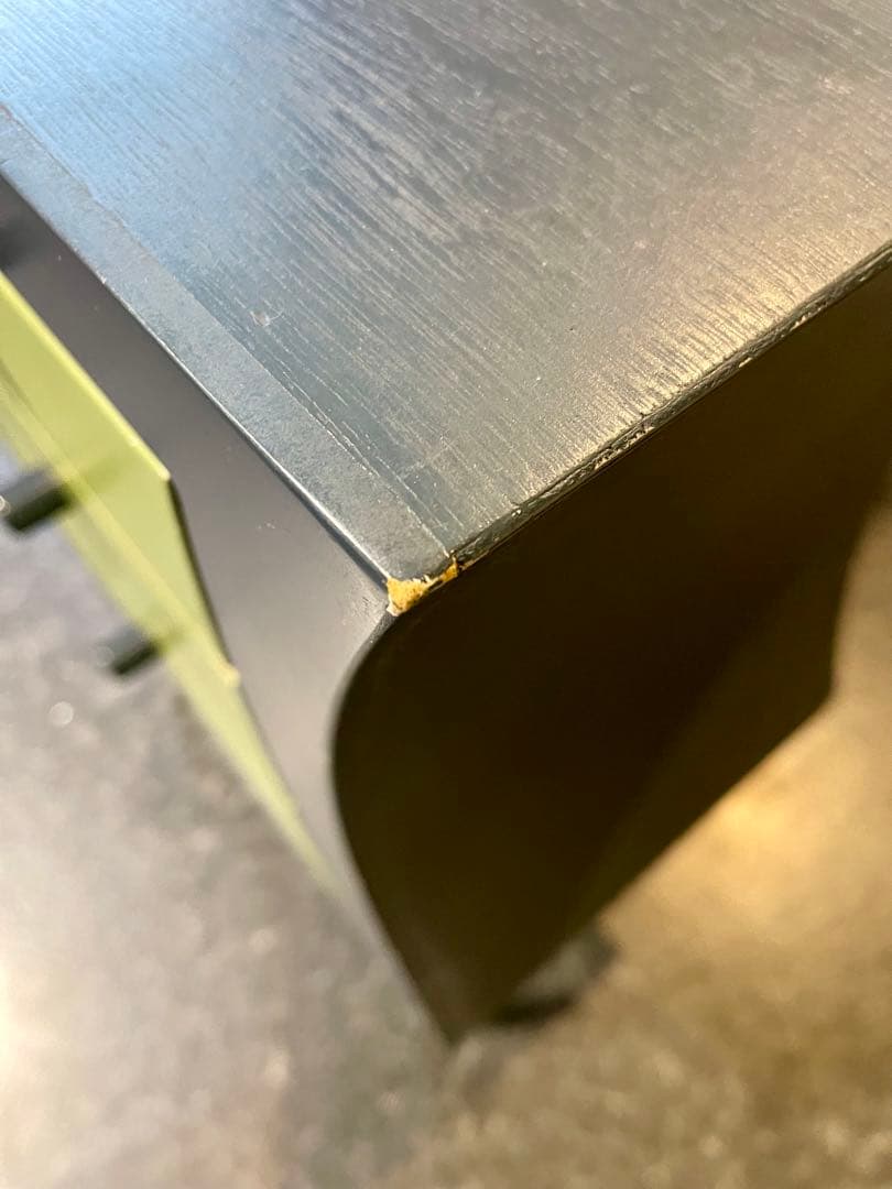 kazu8tami！　　　　　　レトロ調 3段 チェスト デザイン良し！