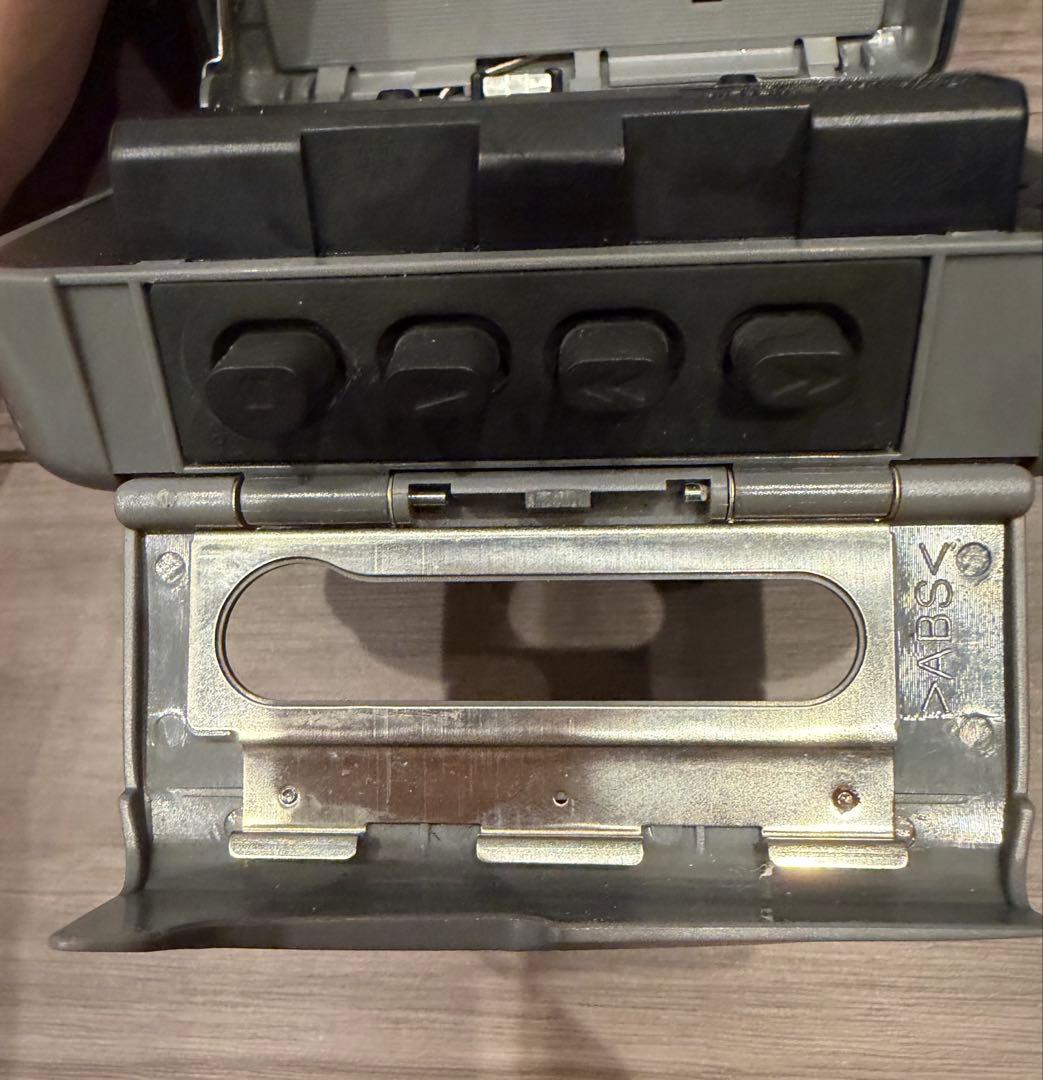 ジャンク品 Sony WM-FS191 Sports Walkman