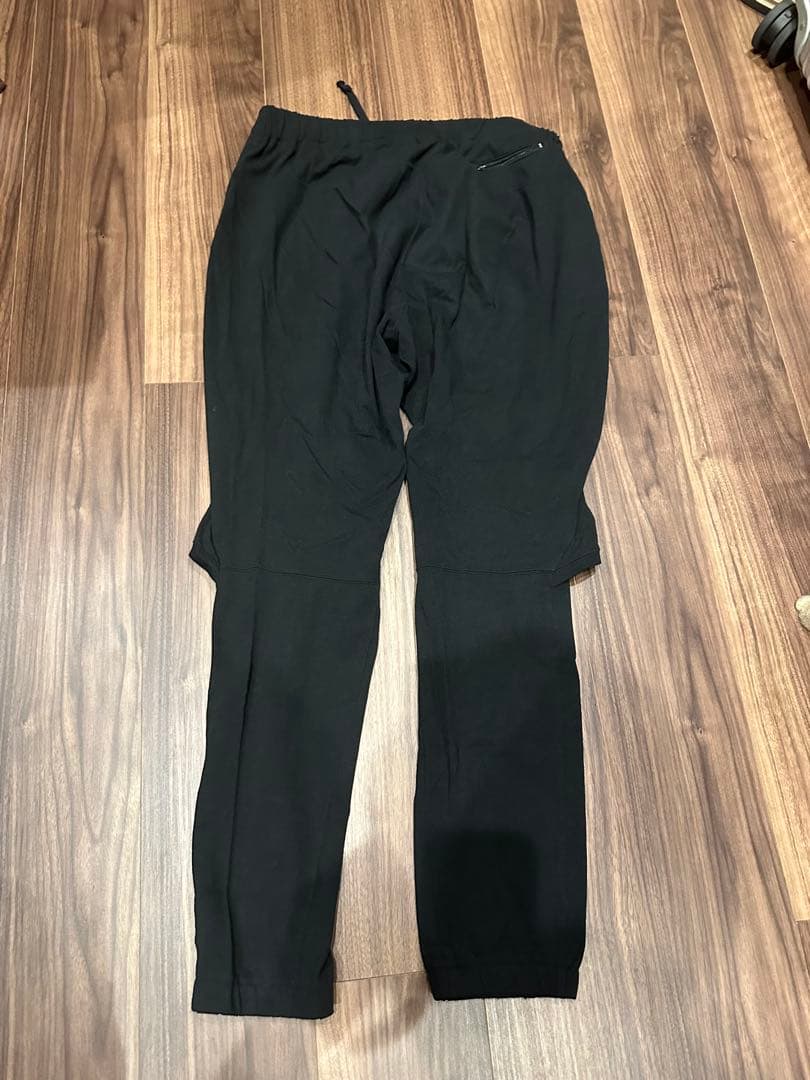 undercoverアンダーカバーのセットアップ黒　カーディガン&パンツ