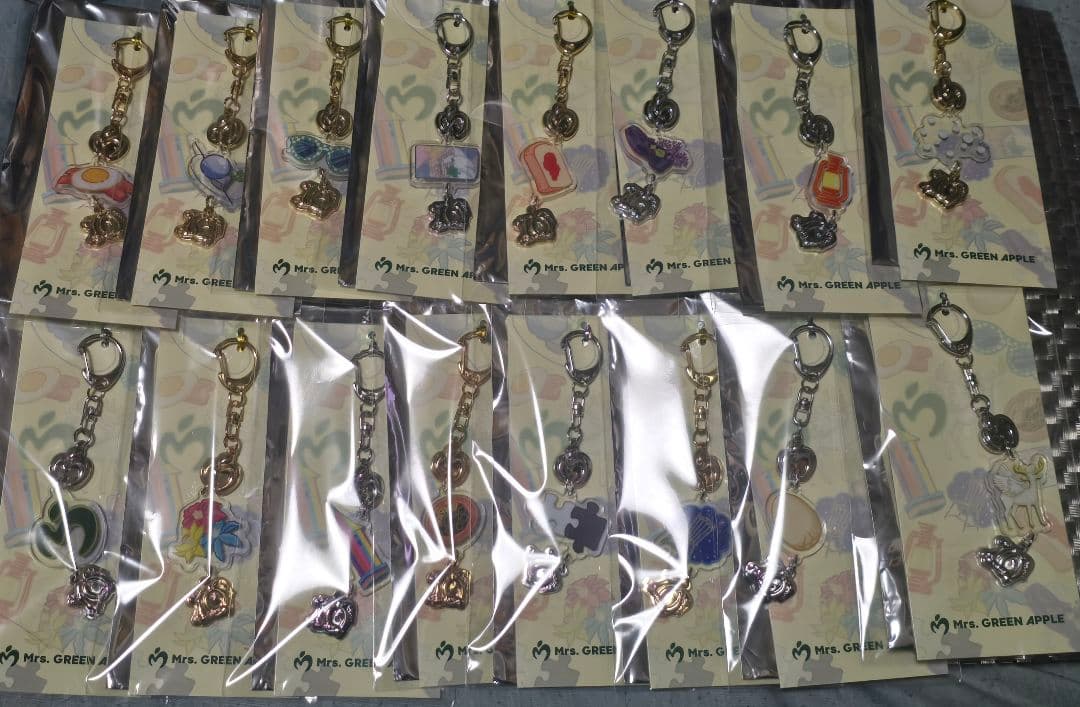 Mrs. GREEN APPLE MAGICAL 10 YEARS キーホルダー