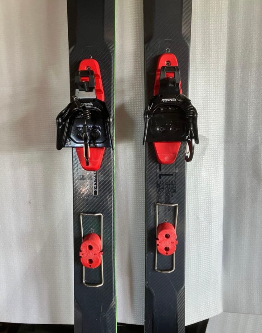 テレマークスキー板　Dynafit Carbonio89 174cm