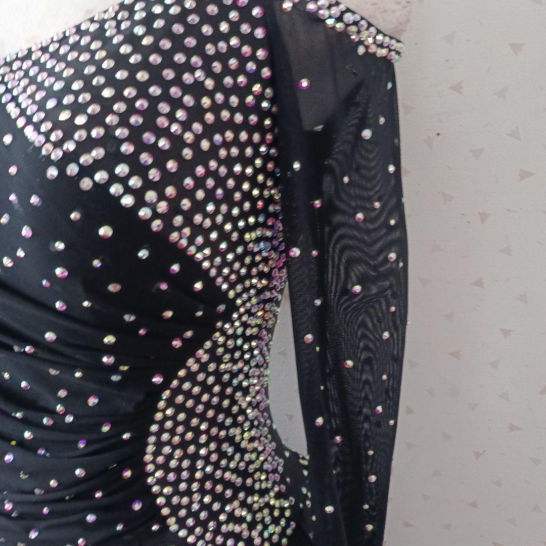 社交ダンス用ドレス 黒と白の水玉模様