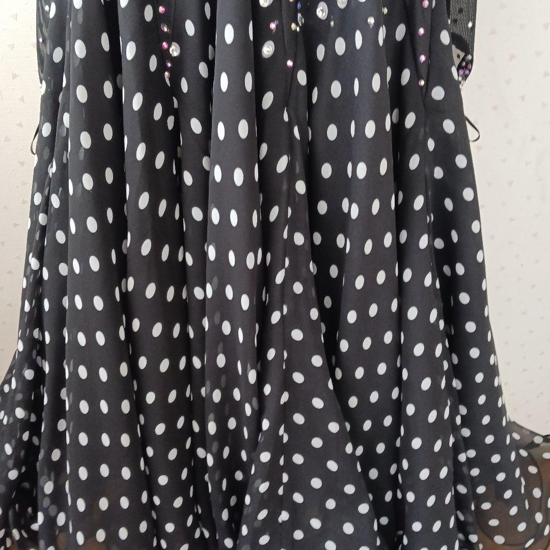 社交ダンス用ドレス 黒と白の水玉模様