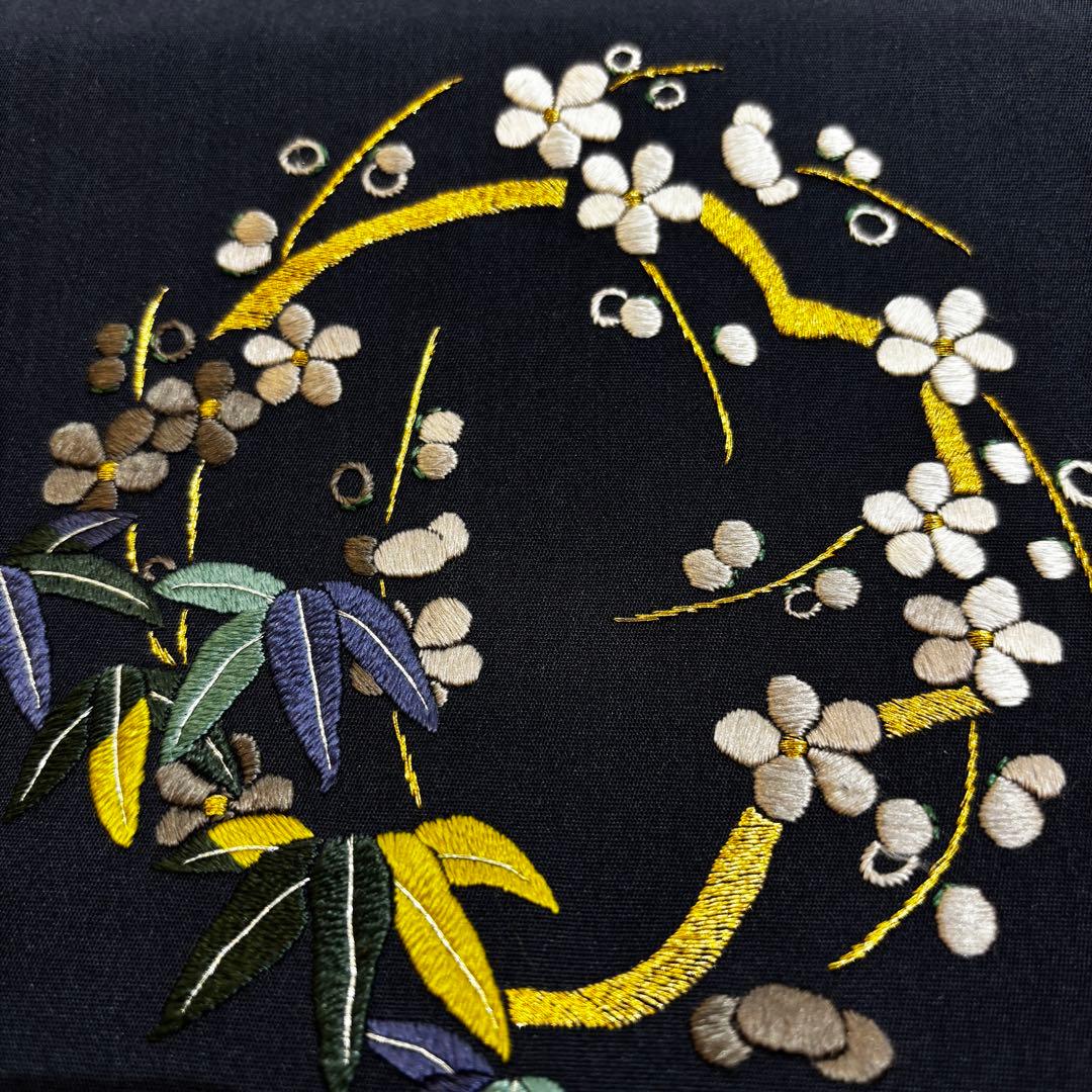 名古屋帯　九寸名古屋帯　濃紺に花丸　刺繍　開き名古屋　長さ366 o1588