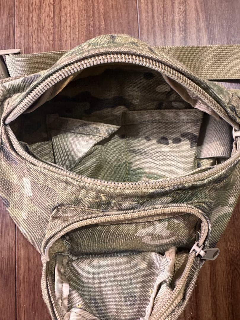 実物　CSM ファニーパック（ファニーポーチ）