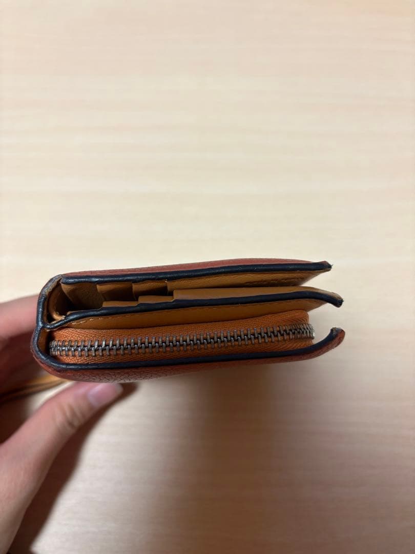LOEWE ロエベ 茶色 二つ折り財布