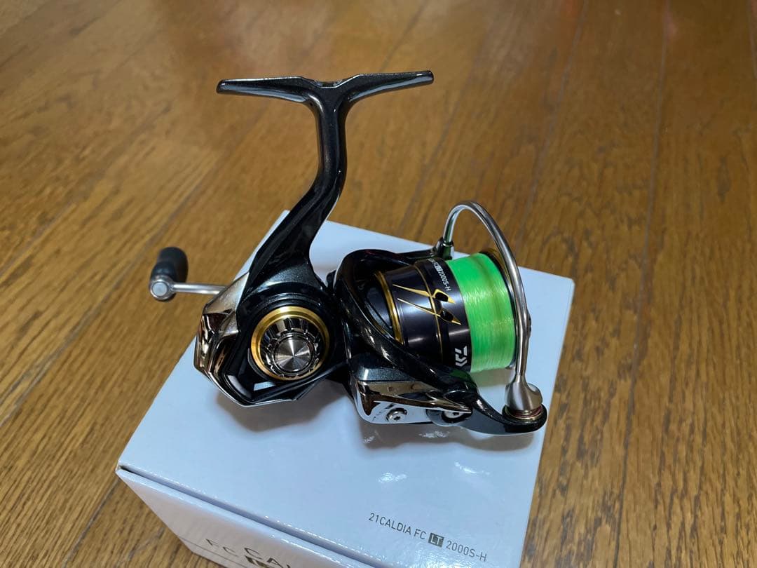 21カルディア FC LT 2000S-H 20ルビアス45ｍｍハンドル付き