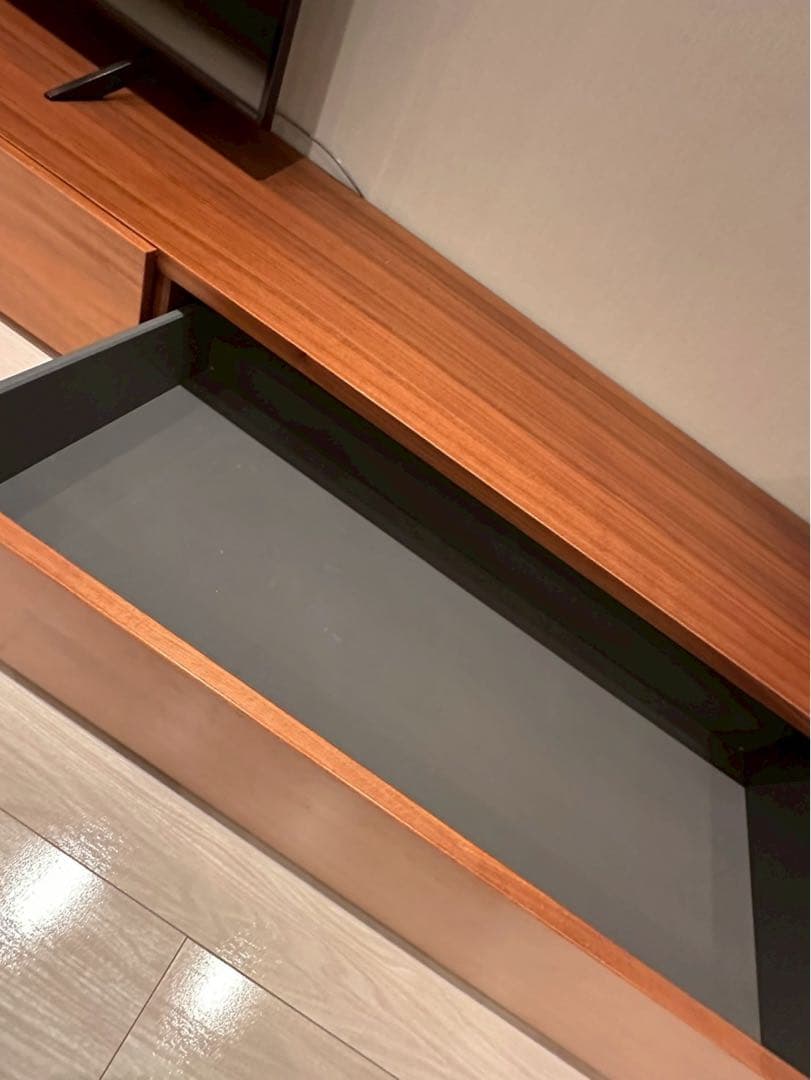 ボーコンセプト 希少な超名作 40万 ルガーノ テレビボード ウッドローボード