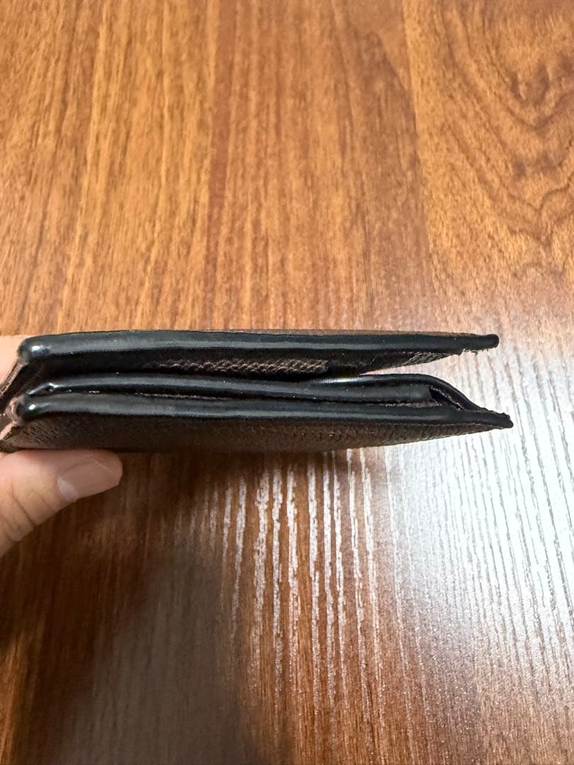 最終値下げValextra 二つ折り財布 小銭入れ付き ブラウン