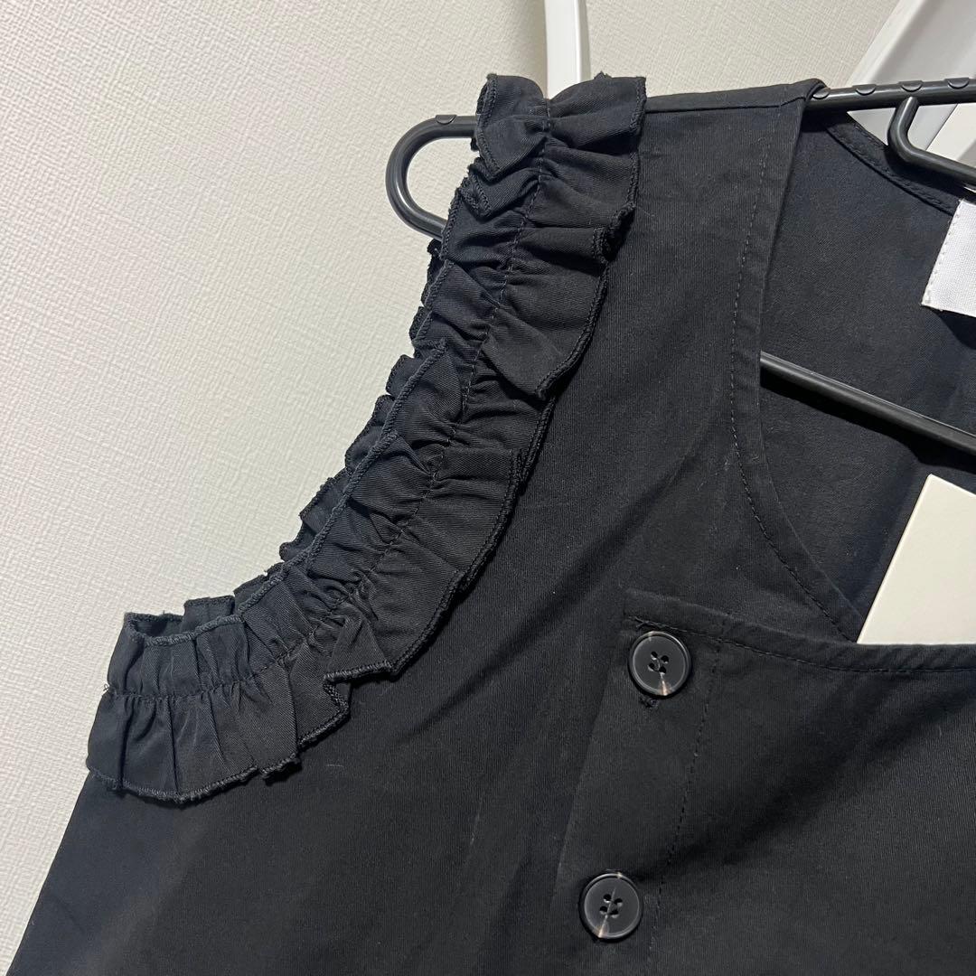 poet フリルスリーブオールインワンブラック新品未使用