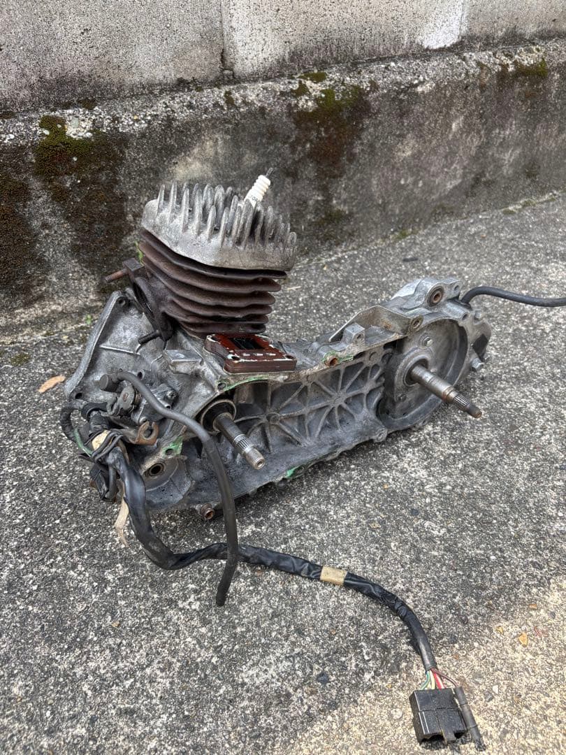 スーパーディオ　AF27・AF28 クランクベアリング交換済エンジン。