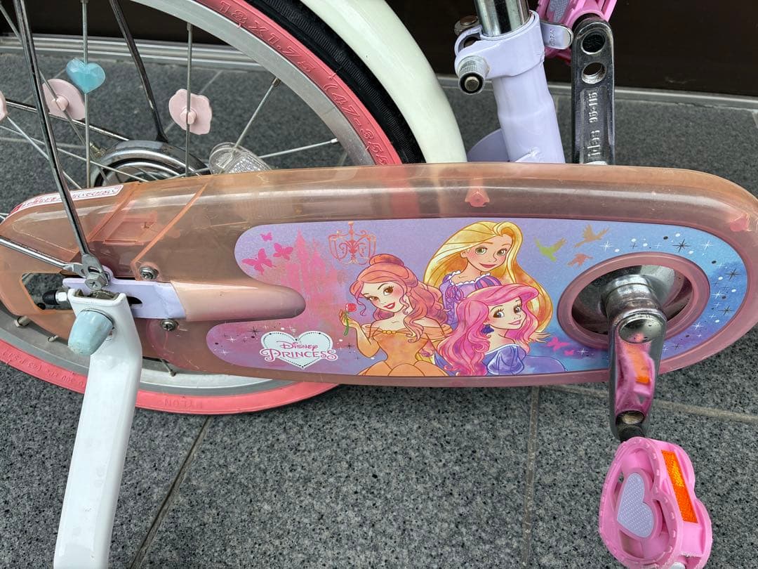 【URA】　ディズニープリンセス 18インチ自転車＆ヘルメット 補助輪付き
