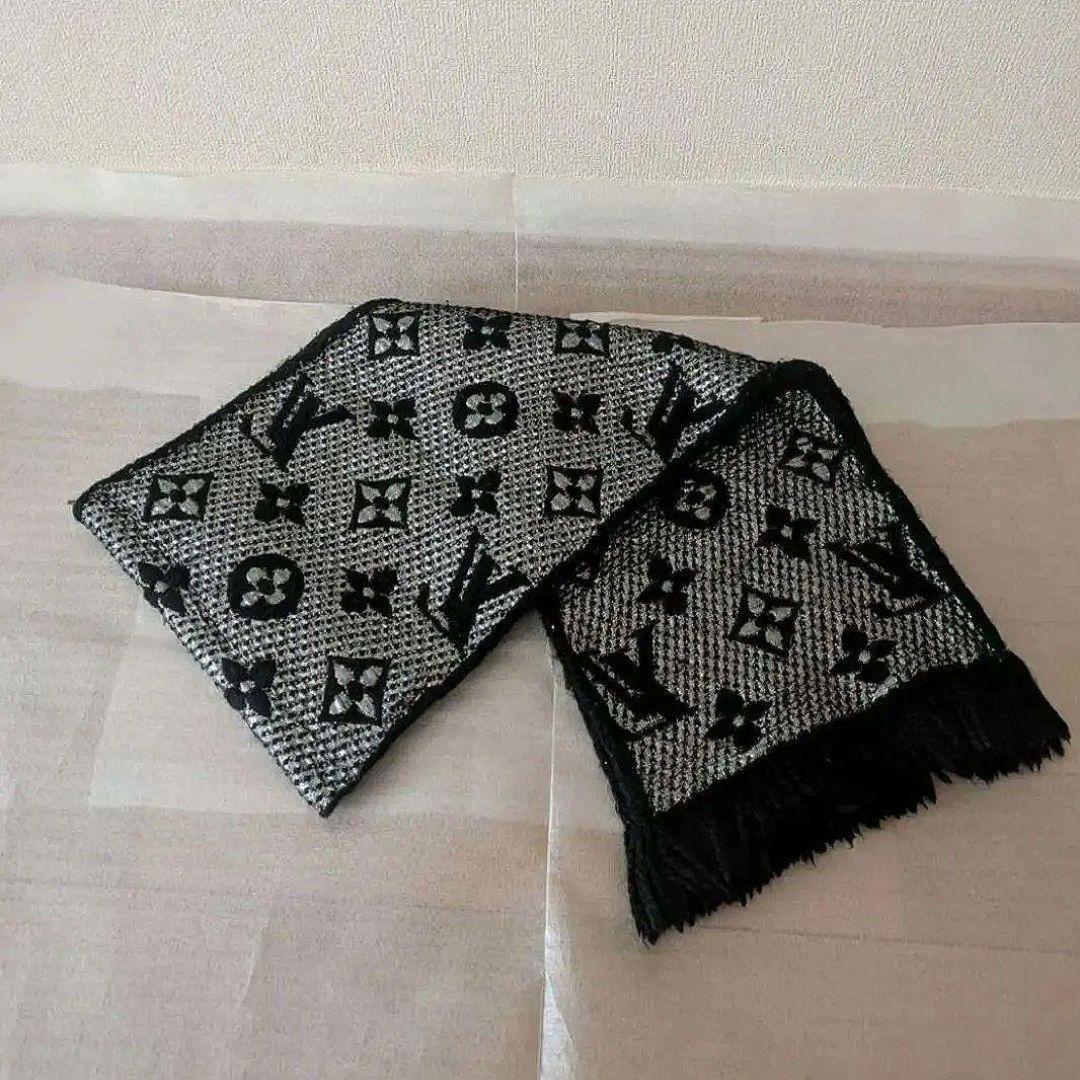 ルイヴィトン・ロゴマニアシャインマフラー国内正規品♪